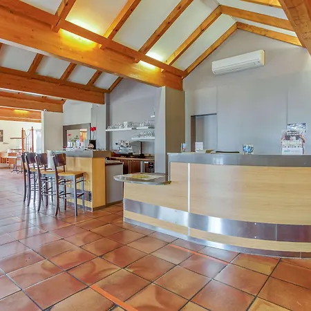 Hotel Brit Confort