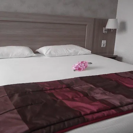 Hotel Brit Confort Castres