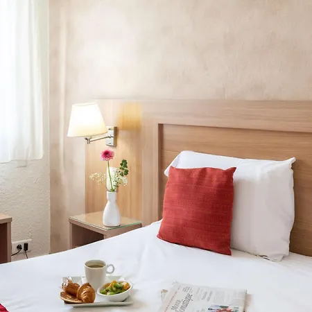 Brit Confort Castres Hotel