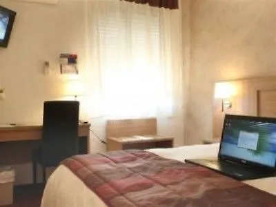 Brit Confort Castres 3*