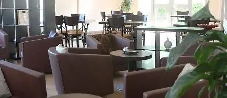 Brit Confort Castres Hotel